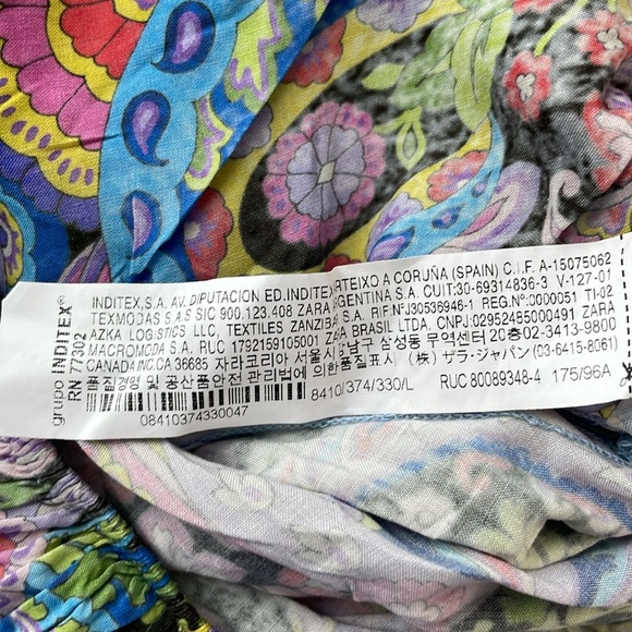 Zara Paisley Printed Cropped Top. Twist Front. Puff Sleeves. Size Large. NWT. - Picture 12 of 14